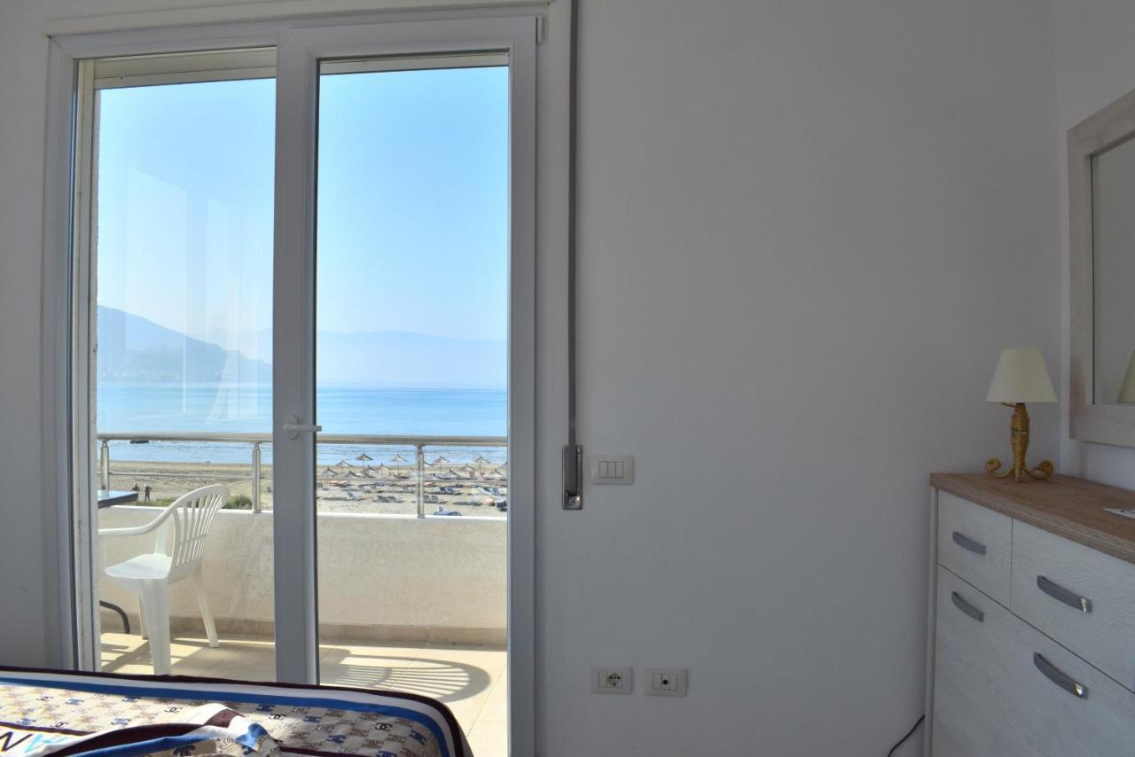 Sea View Apartment - 007 Vlorë Eksteriør billede